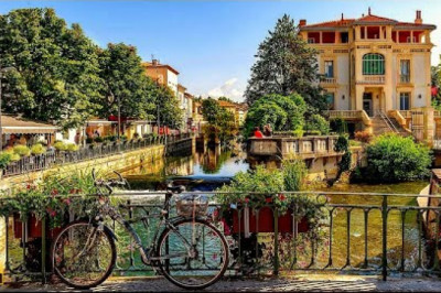 L'Isle-sur-la-Sorgue - A Wonder Provencal Village Discovering the Most Beautiful Villages in France