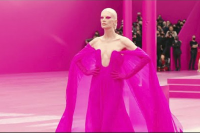Valentino | Fall Winter 2022/2023 | Full Show