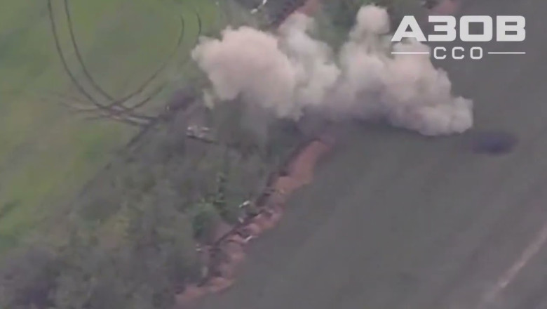 Video of joint work of SZO AZOV soldiers and artillery of the Defense Forces on enemy positions