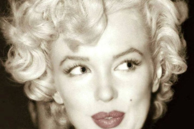 Marilyn in Korea, February 1954