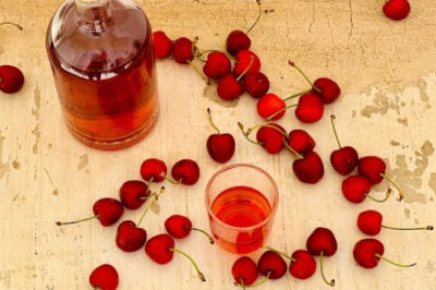 Romanian Cherry Liqueur Homemade Recipe - The  Vișinată
