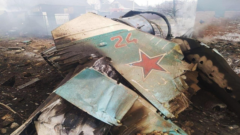 RUSSIA RUNS OUT OF PILOTS AS THEY BROUGHT 200 MORE OLD SOVIET JETS FROM STORAGE  || 2022