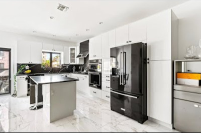 TOURING an Updated Brooklyn Townhouse with Ryan Serhant | 142A 31st Street | SERHANT. Tour