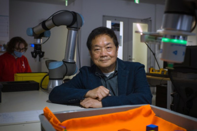 PlayStation Creator Kutaragi Snubs Metaverse and VR Headsets