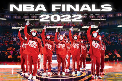 JABBAWOCKEEZ at the 2022 NBA Finals