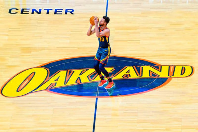 An incredible Steph Curry's best Shots of His Career ! (All Threes)