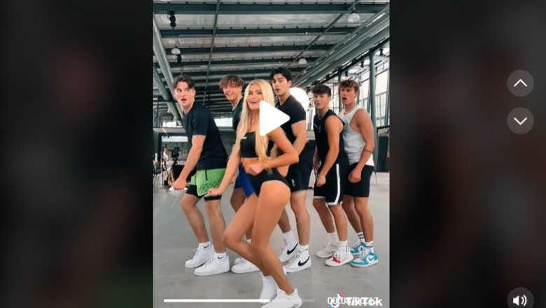 @Pamela Reif distracted us :)