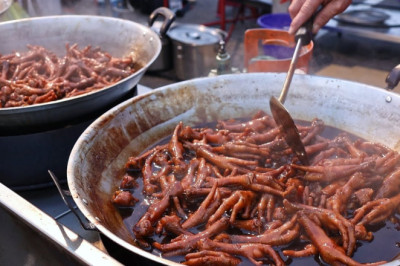 Taiwanese Street Food / Night Market