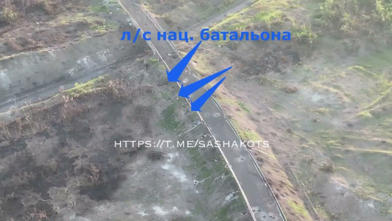 Attack of the positions of the Armed Forces of Ukraine with kamikaze drones near the bridge in the area of the Berestovoe settlement.