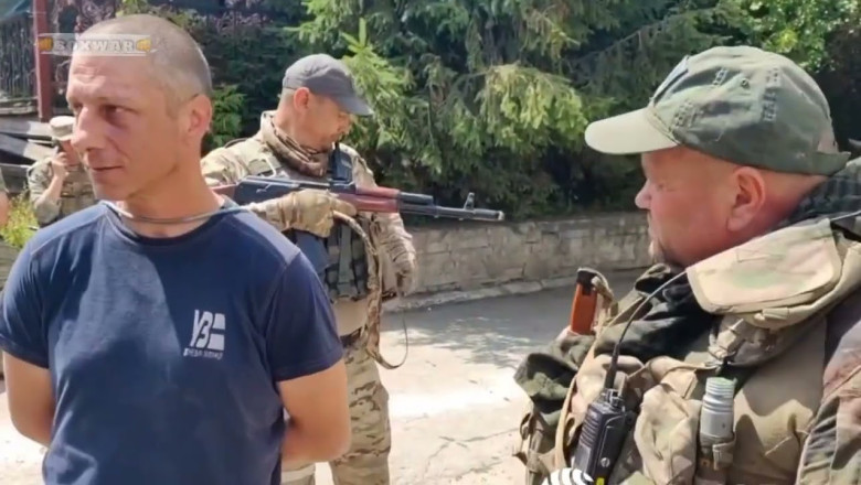 Armed Ukrainian Deserters Are Found In Lisichansk. One Of Them Decided ...