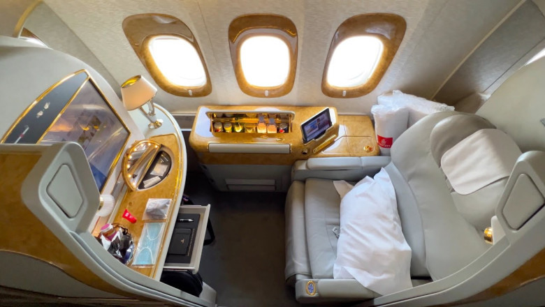 EMIRATES FIRST CLASS | Maldives to Dubai trip report (amazing ...