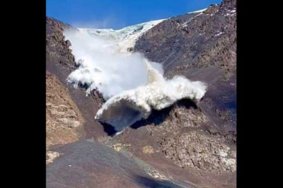 Unbelievable footage captured by tourists. Avalanche from the Tian Shan mountains in Kyrgyzstan