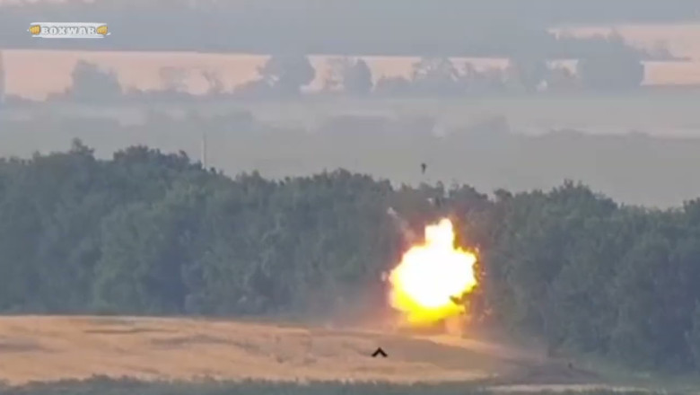 Dramatic moment Clear work of our long-range ATGM crew hit targets