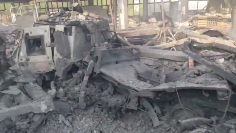 Destroyed M1083A1P2 MTV truck and American-made M777 howitzer in Lisichansk.