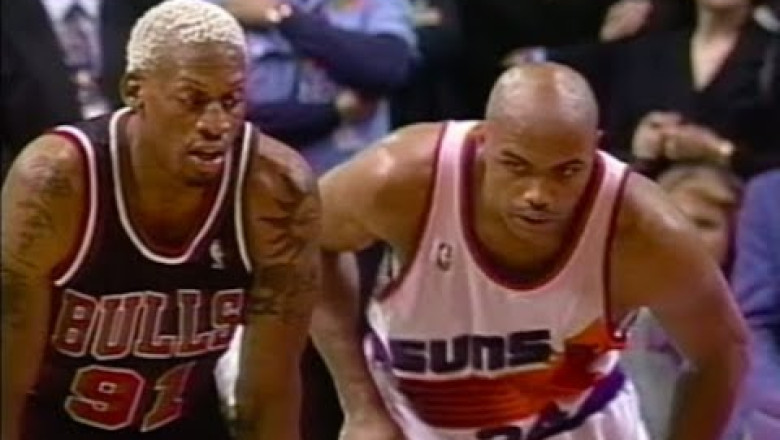 Incredible Charles Barkley vs Dennis Rodman gets HEATED (02/06/1996) legendary moment when Dennis Rodman baited Barkley into giving him a little elbow shot.