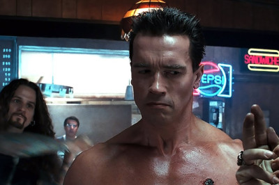 T-800 CSM 101 Arrival | Terminator 2: Judgment Day [Remastered]