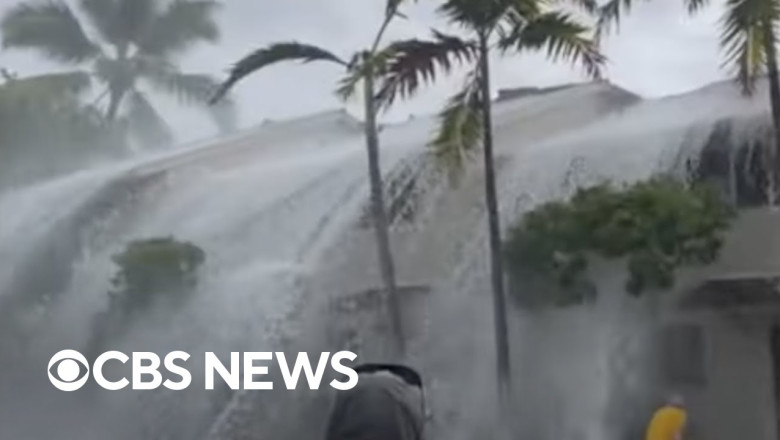 Increible "Historic" waves crash over two-story condos in Hawaii