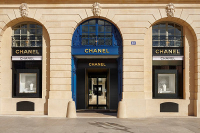 I AM 18 PLACE VENDÔME – CHANEL Watches and Fine Jewelry