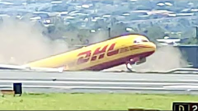 Plane Breaks Apart On Landing