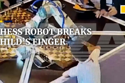 Chess robot breaks child’s finger during an international tournament in Russia