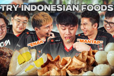 This is what happened when Boys Out Of Manila try INDONESIAN STREET FOODS & “Spicy Beef”
