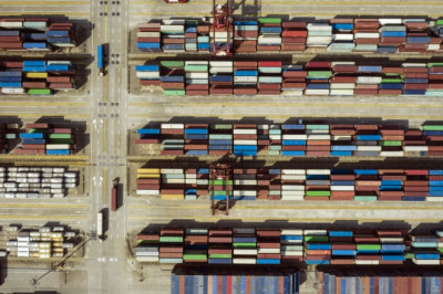 China’s Huge Trade Surplus Counteracts Outflow Pressure from Fed