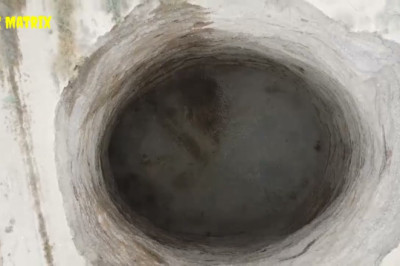 Chile : Mysterious Sinkhole Appears, Continues to Grow in Size