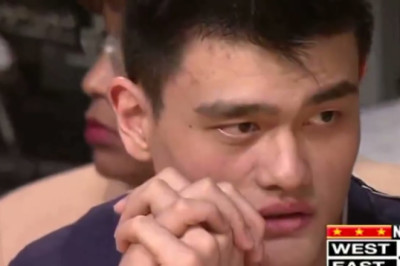 Kobe Bryant vs Michael Jordan in 2003 - All Star Game   Kobe Farewell Jordan!