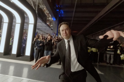 Elon Musk Drone Dance Behind the Scenes at Teslas Delivery Event 2022, Berlin Germany in 4K