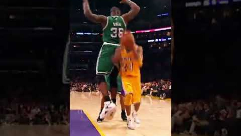 Kobe's revenge on Shaq 😁 #shorts