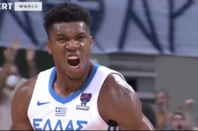 Giannis Antetokounmpo goes crazy after poster dunk for Greece vs Spain 😳