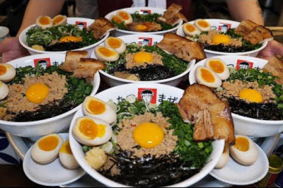 original Japanese style noodles - Mazesoba / Korean street food