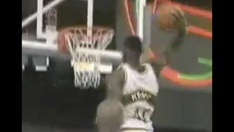 6 dunks/21pts/7rbds Shawn Kemp game 1 playoffs 1995 vs L.A. Lakers