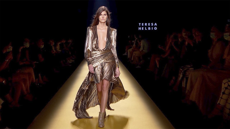 Teresa Helbig | Spring Summer 2022