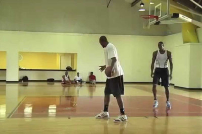 Hakeem Olajuwon offense arsenal for a Power Forward/Center (remastered)