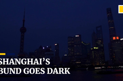 Shanghai turns off decorative lights on the Bund to save power