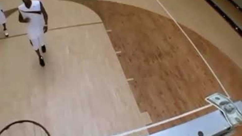 Kobe Bryant Grabs $100 dollar Bill From The Top Of The Backboard