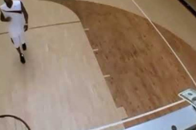 Kobe Bryant Grabs $100 dollar Bill From The Top Of The Backboard