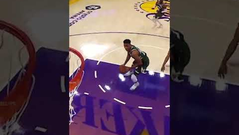 Giannis just bodied LeBron 😤 #shorts