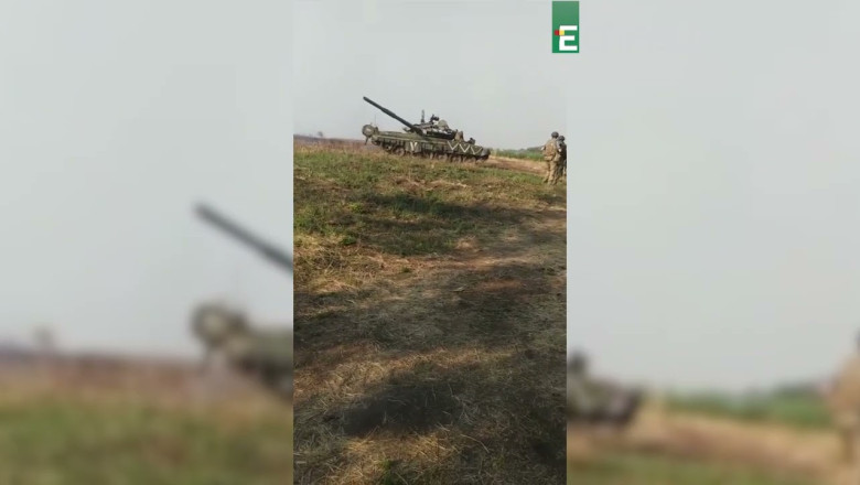 Moment The Armed Forces took a tank from the occupiers.