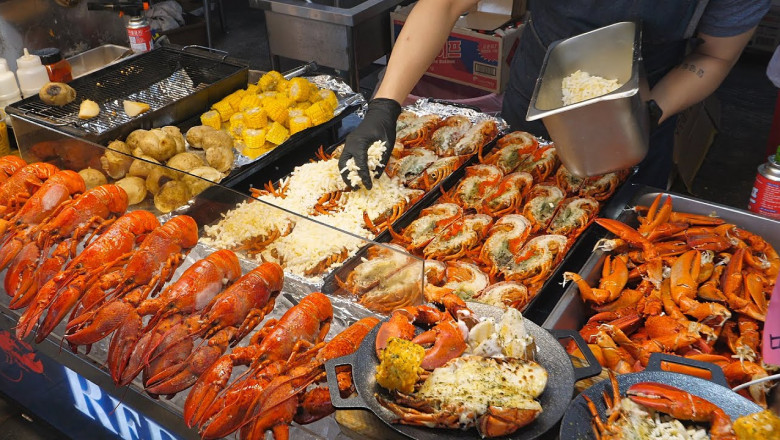 Grilled Cheese Bomb Lobster / Korean Street Food