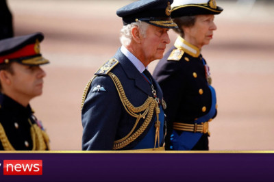 King Charles follows Queen's coffin to Westminster Hall