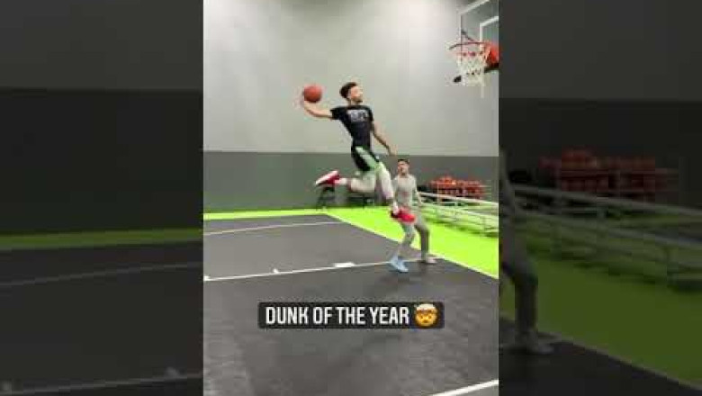 This dunk never gets old 😳 | #Shorts