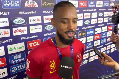 Lorenzo Brown responds to passport critics, says he is proud to win gold with Spain