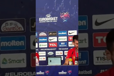 Sergio Scariolo, Spanish players celebrate EuroBasket title in post-game presser #eurobasket #shorts