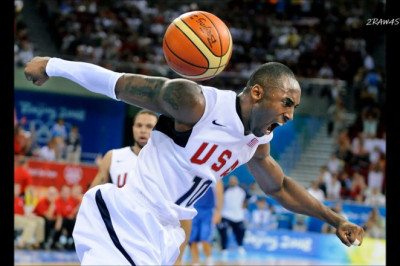 KOBE BRYANT WAS THE RESPECTED LEADER OF THE REDEEM TEAM!!