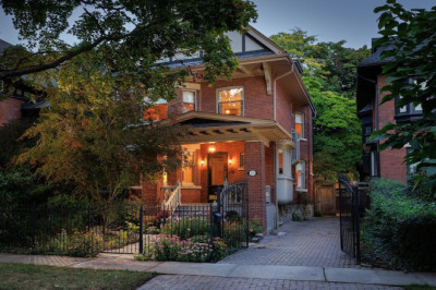 135 Admiral Road, Toronto