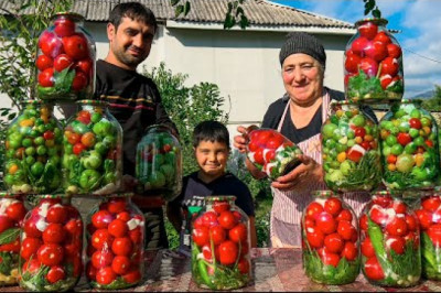 HARVESTING TOMATOES IN THE VILLAGE | MAKING TOMATO PICKLE | GRANNY COOKING TOMATO AND EGGS DISH