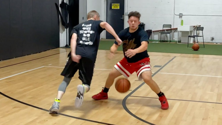 Professor 1v1 vs Pro Dunker Andrew McFly.. Almost LOSES