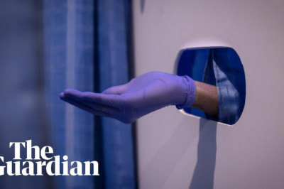 Anonymous testicle-checking booth debuts in New Zealand